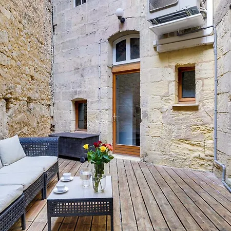 Les De La Cadene Saint-Émilion